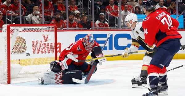 Charlie Lindgren je potěšen, že si ho Washington Capitals váží